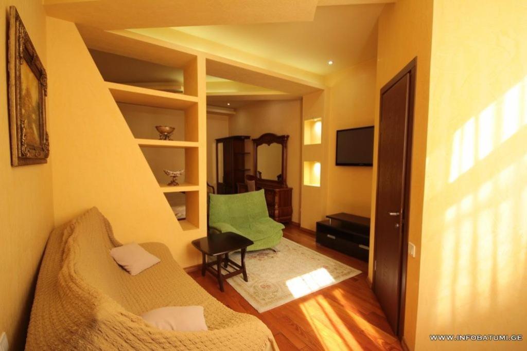 Hotel Black Sea House Batumi Zewnętrze zdjęcie
